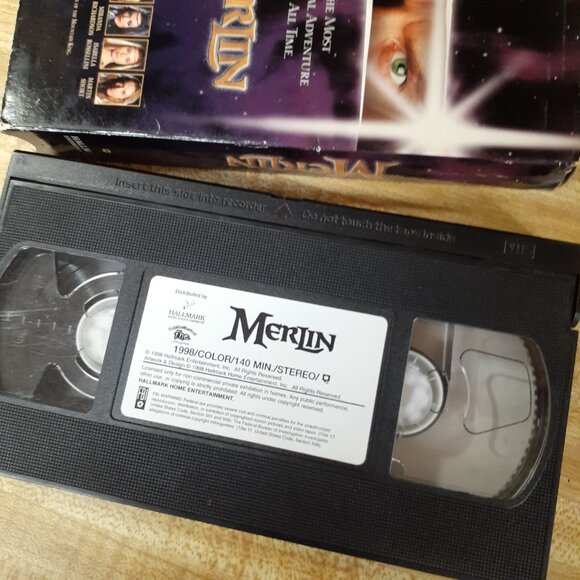 Merlin 1998 VHS Hallmark Sam Neill Rutger Hauer Isabella Rossellini Carter 90s - Picture 7 of 9